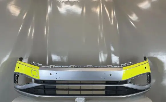 Volkswagen PASSAT B8 Front bumper 3G0807221E