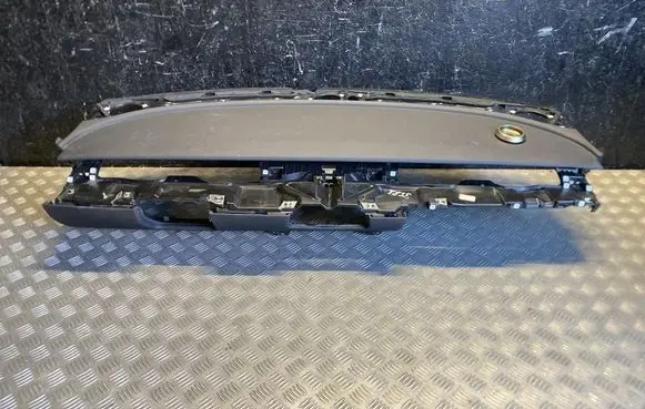 Tesla Model Y Dashboard 168426198A