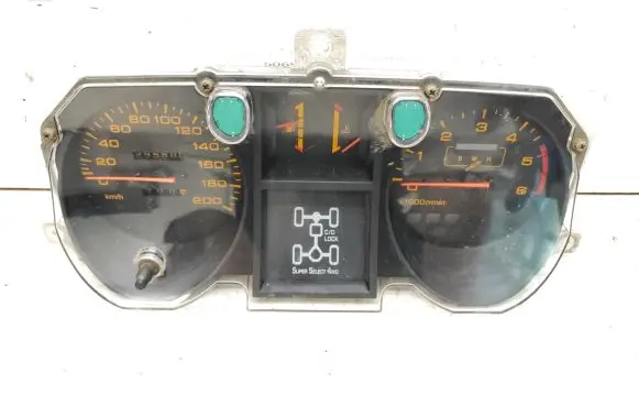 Mitsubishi Pajero Speedometer (instrument cluster) MR115069 MR11366250