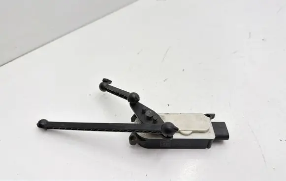 Mercedes-Benz C W206 Radiator active air flap actuator T96439C 131888800060 2311060252529
