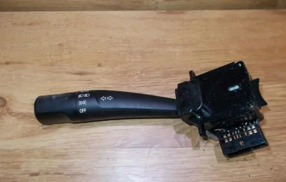 SsangYong Rodius Indicator stalk ld4813aa
