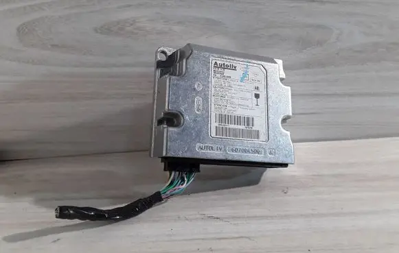 Renault Laguna III Airbag control unit/module 610901600 285580054R