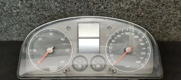 Volkswagen Touran I Speedometer (instrument cluster) 1T0920862F