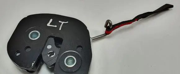 Dacia Sandero Seat back rest control lever/handle 