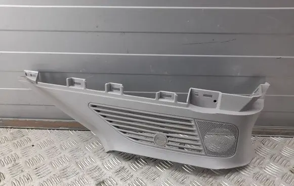 Alfa Romeo Stelvio (C) pillar trim 156129916