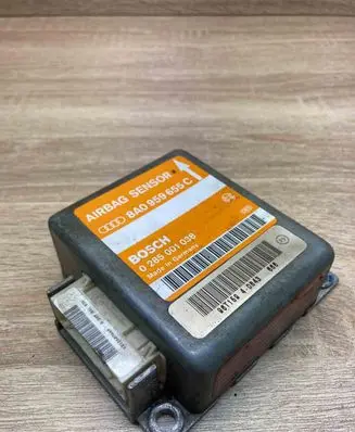 Audi A4 S4 B5 8D Airbag control unit/module 8A0959655C 0285001038 085