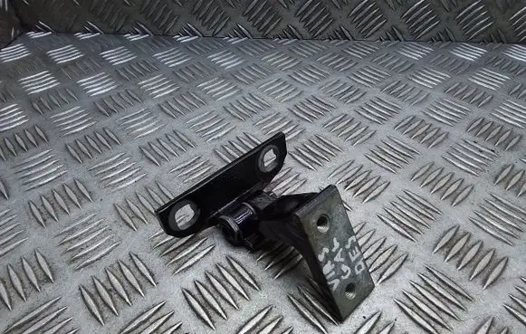 Volvo V60 Rear door upper hinge A046572 31402407