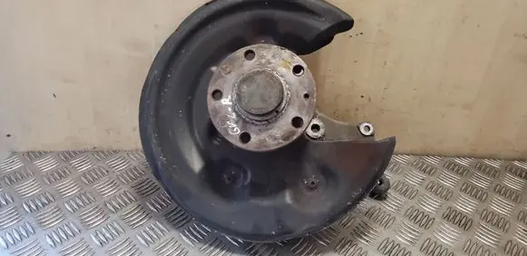 Volkswagen PASSAT CC Rear wheel hub