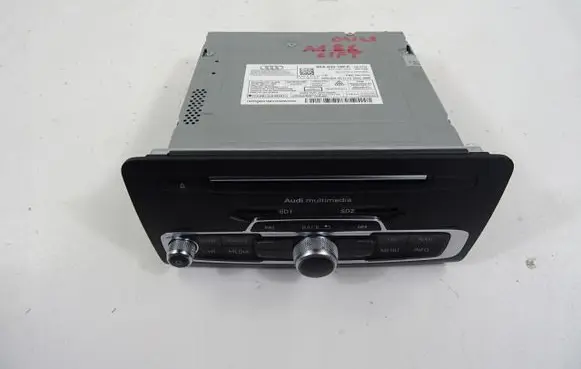 Audi A1 Radio/CD/DVD/GPS head unit 8XA035192C