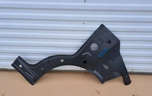 Volkswagen Multivan T6 Fender 7E0805403 2511051400500