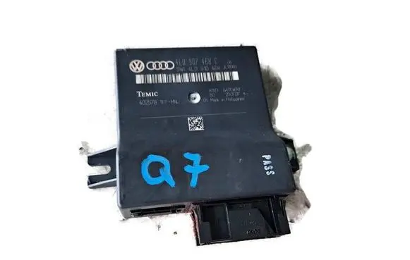 Audi Q7 4L Gateway control module 4L0907468C 4L0910468A