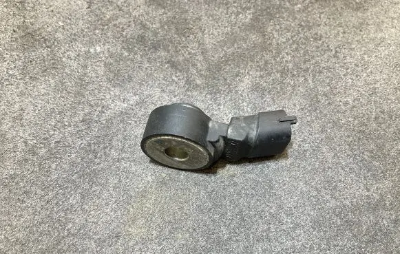 Detonation knock sensor