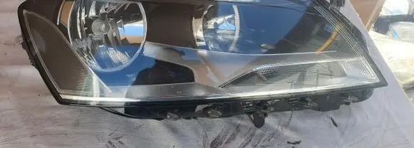 Volkswagen PASSAT B7 Headlight/headlamp 3AC941006