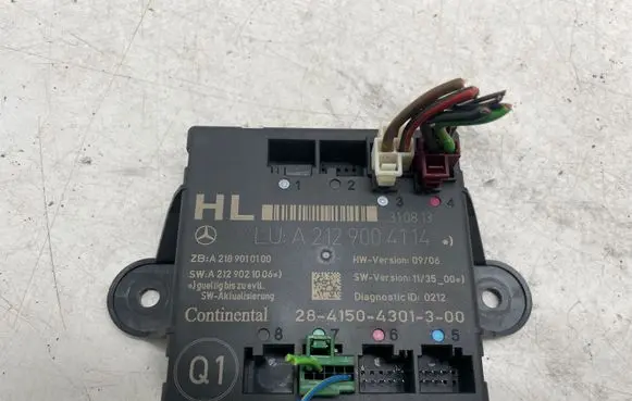 Mercedes-Benz CLS C218 X218 Door control unit/module A2129004114 A2129010100 A2129021006