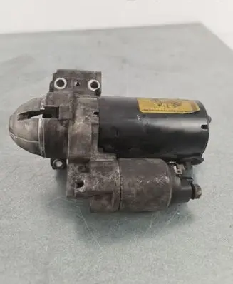 BMW X6 E71 Starter motor 7801203