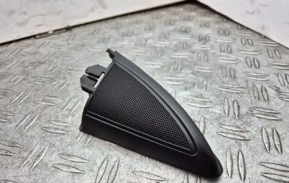 Audi A4 S4 B7 8E 8H Front door high frequency speaker 8H0857506 8H0035399B