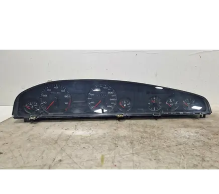 Audi A6 S6 C4 4A Speedometer (instrument cluster) 88311183