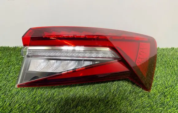 Skoda Kodiaq Rear/tail lights 565945208B