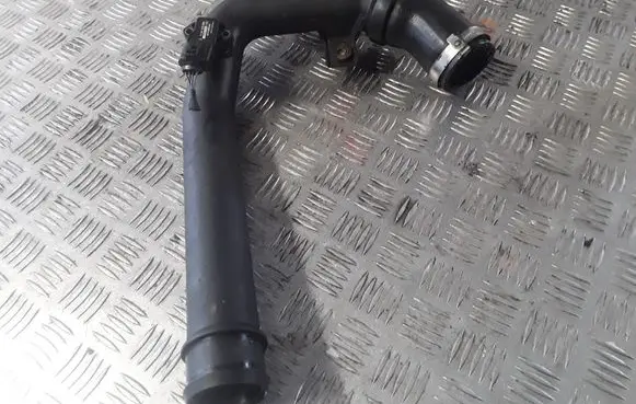 Dodge Journey Intercooler hose/pipe 04891861AB 05149001AA