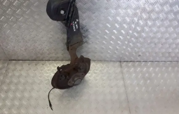 Skoda Octavia Mk2 (1Z) Stub axle 