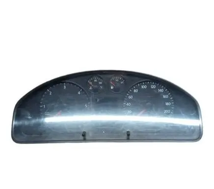 Volkswagen Transporter - Caravelle T5 Speedometer (instrument cluster) 88311346