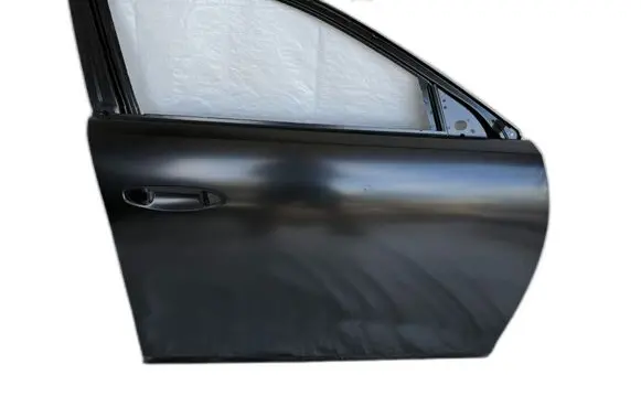 Opel Astra L Front door 9841862680