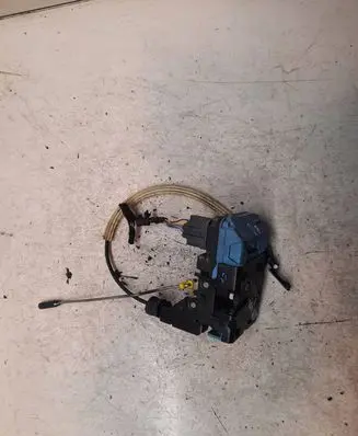 Volvo S60 Front door lock