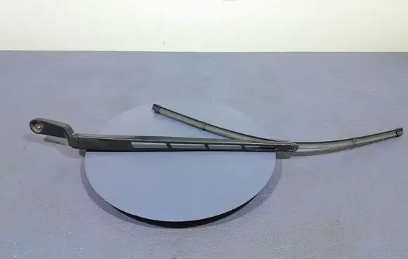 Audi Q7 4L Front wiper blade arm 4L1955407A