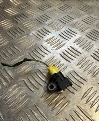 Audi A6 S6 C8 4K Airbag deployment crash/impact sensor 4N0959651D 933082