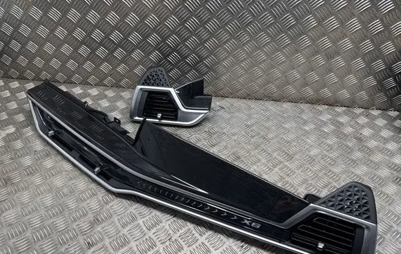 BMW X6 G06 Panel trim 5A0133309