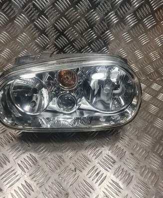 Volkswagen Golf IV Headlight/headlamp