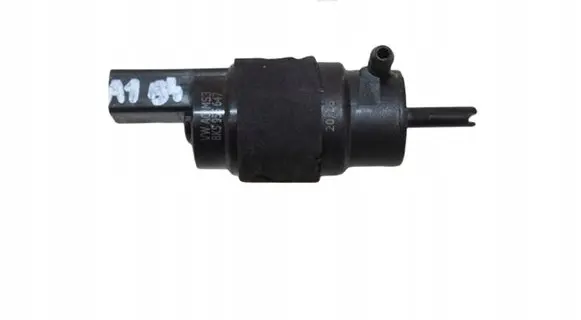 Audi A4 S4 B8 8K Windscreen/windshield washer pump 8K5955647