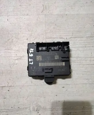 Volkswagen Touran III Door control unit/module 5Q0959595K 8W1959595D