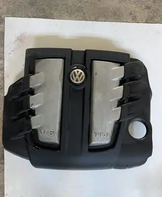 Volkswagen Touareg I Engine cover (trim) 059103925