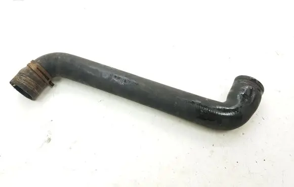 Mercedes-Benz Vito Viano W639 Engine coolant pipe/hose A6395014382