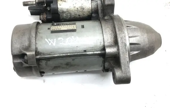 Mercedes-Benz C W204 Starter motor A0061514601