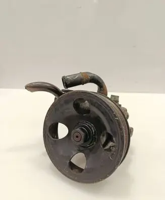KIA Sportage Power steering pump 571002G200