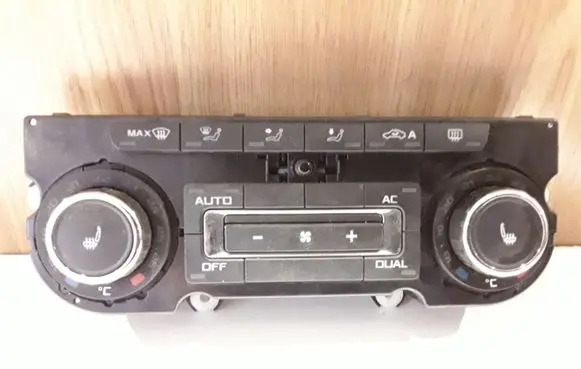 Skoda Superb B6 (3T) Climate control unit 3T0907044BS