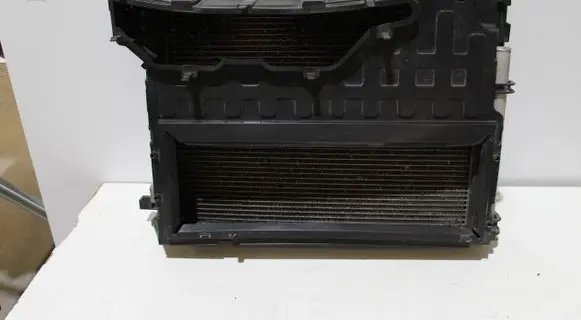 Renault Clio IV Coolant radiator 