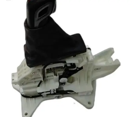 Hyundai Tucson TL Gear shifter/selector 46700D7550