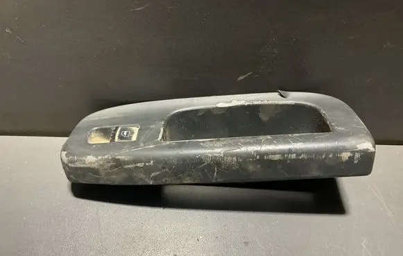 Volkswagen Sharan Front door window switch trim 7M3867172
