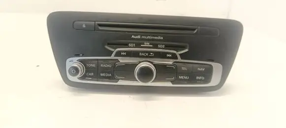 Audi Q3 8U Radio/CD/DVD/GPS head unit 8U0035746B