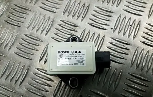 Audi A4 S4 B8 8K ESP acceleration yaw rate sensor 8K0907637A