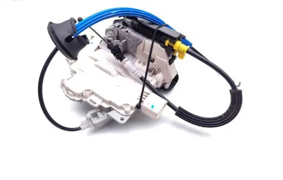 Audi A4 S4 B8 8K Front door lock 8J2837015
