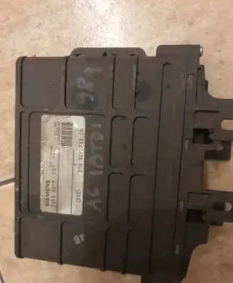 Volkswagen PASSAT B5 Gearbox control unit/module 01N927733CN 9806290162 5WK33219