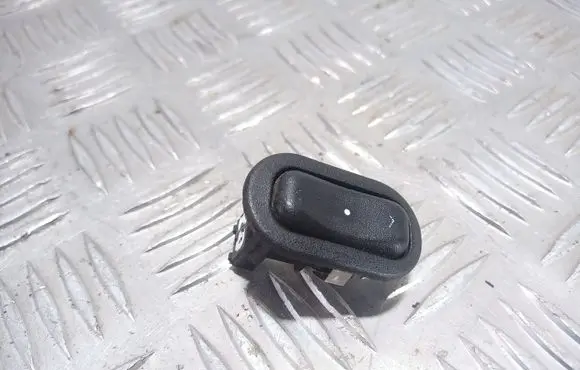 Opel Zafira A Electric window control switch 90561388