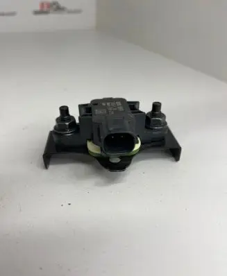 Renault Alaskan Airbag deployment crash/impact sensor 988365SA0A