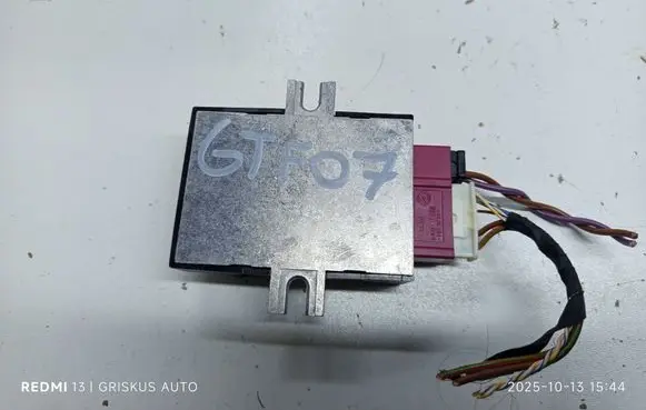 BMW 5 GT F07 Fuel injection pump control unit/module 7240389 55892110 0100062521