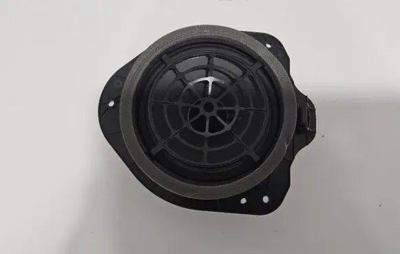 Audi S5 F5 Rear door speaker 8W7035411A 8W7035411