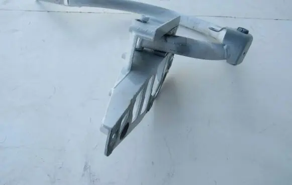Mercedes-Benz C W205 Tailgate/trunk/boot hinge A2057500328